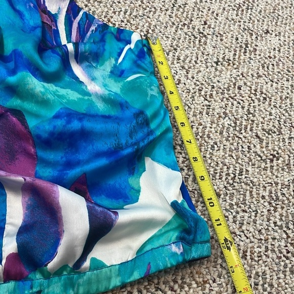 Bebe Silky Colorful Top Halter Style. Petite Small - Picture 9 of 10